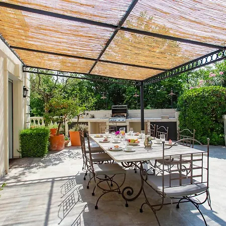 Tatil Evi S2 Staywizus - House For 12p Swiming Pool Ac Bbq 10 Mins From Sea